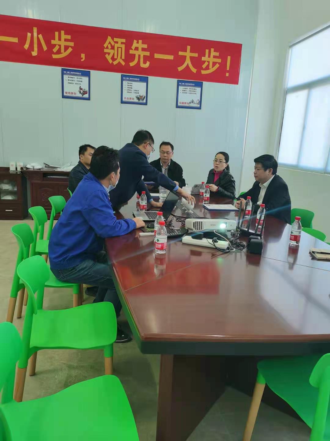 惠安縣常委、統(tǒng)戰(zhàn)部部長何國平一行蒞臨公司調研